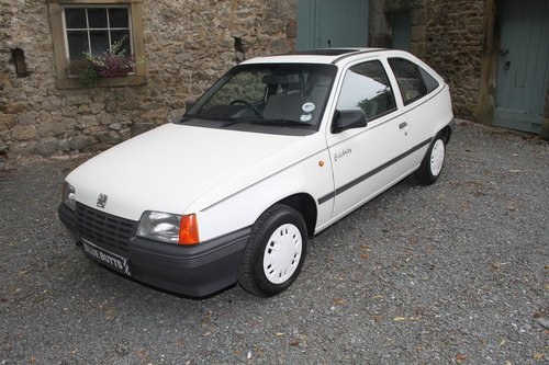 1987 Vauxhall Astra 1.3 Celebrity For Sale