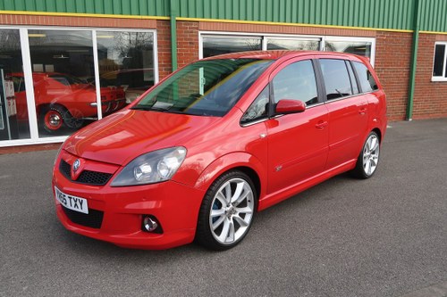 2006 Vauxhall Zafira VXR 2.0i Turbo in Flame Red SOLD