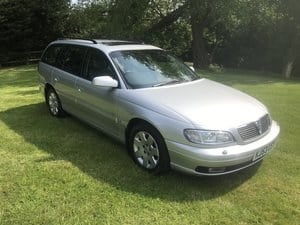 2003 VAUXHALL OMEGA ESTATE ONLY 24000 MILES FROM NEW In vendita