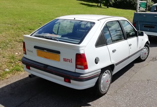 1990 vauxhall astra sri For Sale
