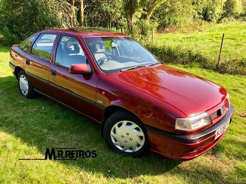 1995 Genuine low miles Vauxhall Cavalier future classic For Sale