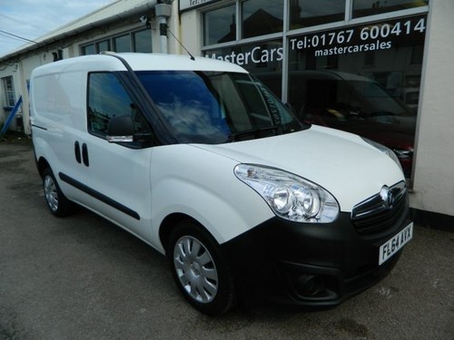 2014/64 Vauxhall Combo 1.3CDTi Crewvan 5 seat 2300 59250 mls Te koop
