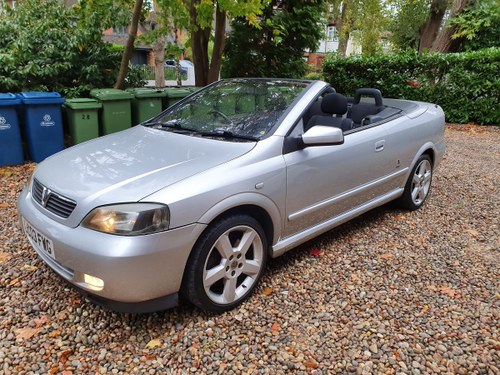 2003 Excellent & Rare Vauxhall Astra 2.0 Turbo Cabriolet Manual  SOLD