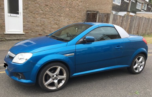 2007 VAUXHALL Tigra in Blue Low Mileage  For Sale