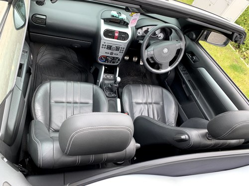 2009 Vauxhall Tigra 1.4i Exclusive Edition - 61k In vendita