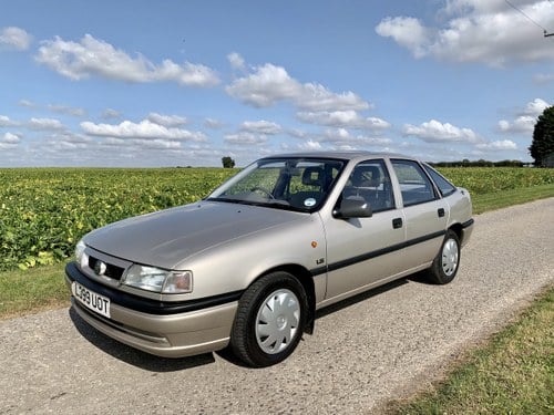 Stunning 1994 Vauxhall Cavalier *1 owner 19,503miles* SOLD