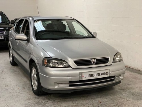 2005 VAUXHALL ASTRA 1.6 AUTOMATIC* ONLY 27,000 GENUINE MILES* FSH In vendita