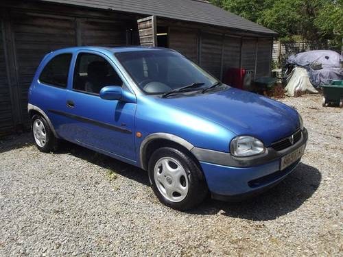 WITHDRAWN: Lot 12 - A 1997 Vauxhall Corsa 1.6 - 16/07/17 For Sale by Auction