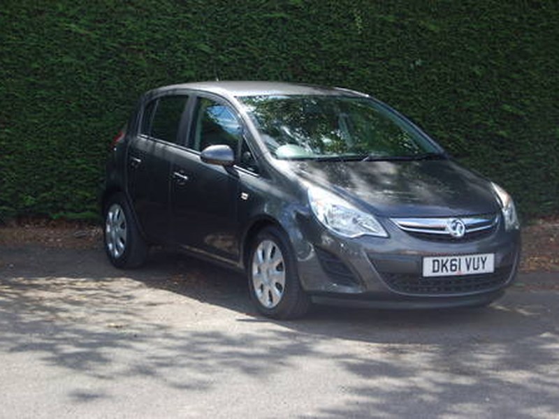 2011 Vauxhall Corsa Exclusiv 1.2l petrol 5 door 28296 miles