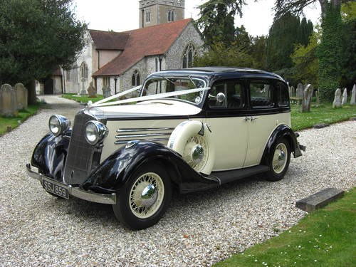 1934 Vauxhall Big Six VENDUTO