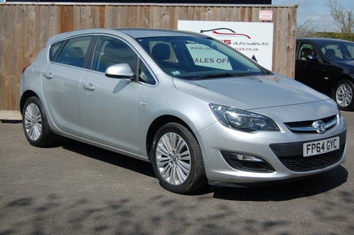 2014(64) Vauxhall Astra Excite 1.4l petrol 23881 mls For Sale