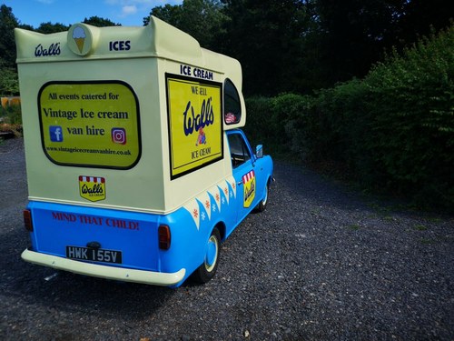 1979 Bedford Ha hard ice cream van scoop whitby In vendita