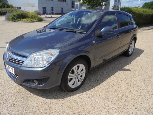 2010 Vauxhall Astra Elite 16v 1.8 Petrol 5dr Automatic For Sale