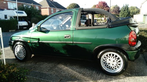 1998 Corsa Fast Becoming a Collectable In vendita