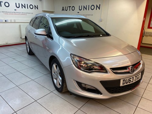 2013 VAUXHALL ASTRA ESTATE SRI CDTI S/S For Sale