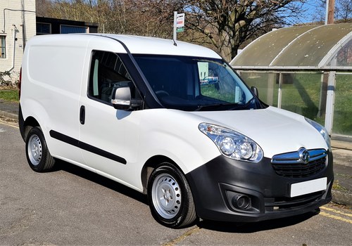 2016 VAUXHALL COMBO, ONLY 75,000 MILES, F/S/H, MOT OCT 2022 For Sale