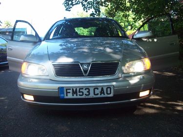 Picture of Vauxhall Omega CDX Estate 2.2 cc 4 Speed Automatic