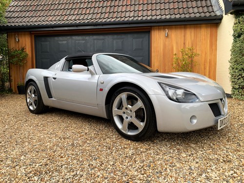 2003-03-Vauxhall VX220-NA-a lovely well sorted example fsh In vendita
