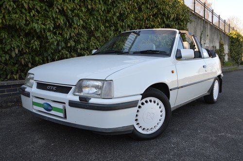 1988 Vauxhall Astra - 2