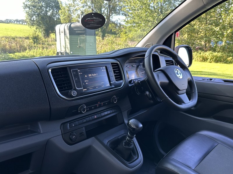 2019 Vauxhall Vivaro - 7