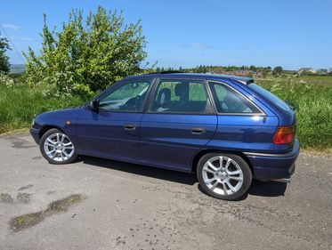 Picture of 1997 Vauxhall Astra GLS - 12 Months MOT