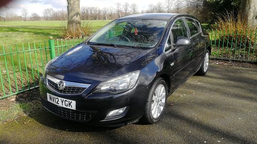 Picture of 2012 vauxhall astra cdti free to tax & with sat nav - For Sale