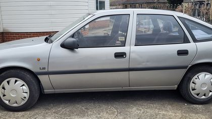 Picture of 1994 Vauxhall Cavalier Ls Td