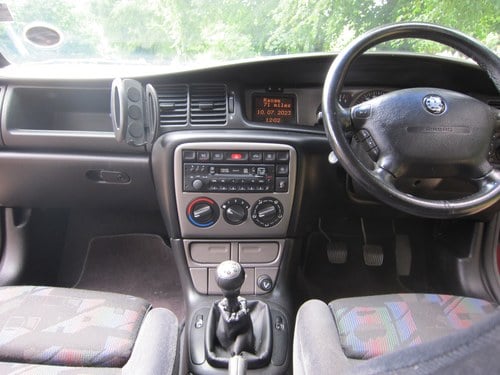 1998 Vauxhall Vectra - 8