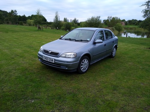 2003 Vauxhall Astra Club 8V