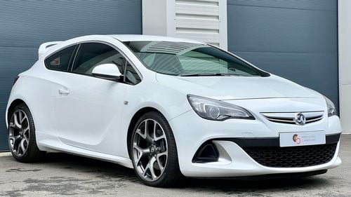 Picture of 2013 Vauxhall Astra GTC VXR | 2 OWNERS | FSH | NAV | AERO - For Sale