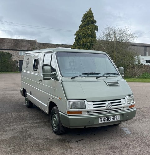 QUIRKY, RETRO, VAUXHALL ARENA CAMPERVAN CAMPER VAN