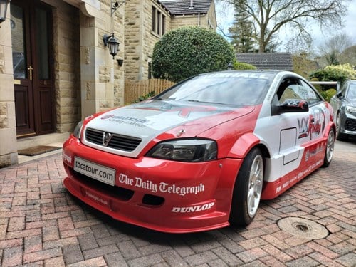 Vauxhall Astra Coupe Ex Triple 8 BTCCT Race Car Chassis No 1
