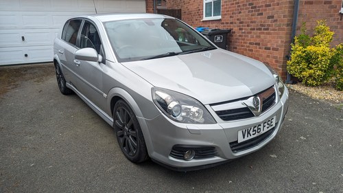 2006 Vauxhall Signum