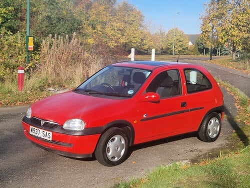 2000 Vauxhall Corsa 1.2 16V Auto - 38K Miles À venda