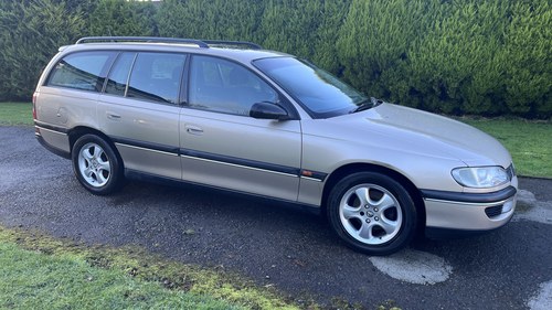 1998 Vauxhall Omega