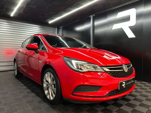 2016 1.6 CDTi BlueInjection Design Hatchback 5dr Diesel Manual Eu For Sale