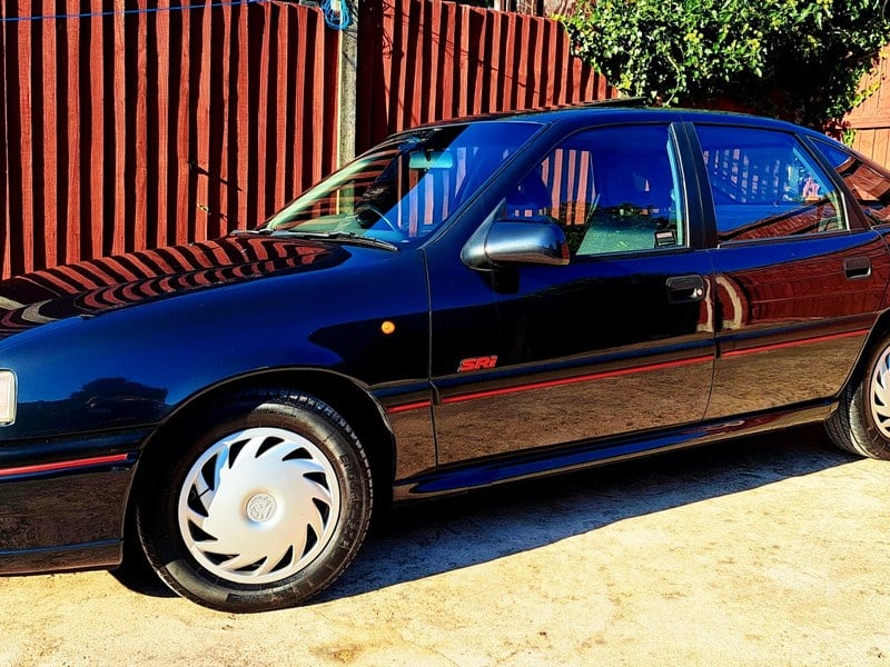 Rapid Classics: Eine Suche. Alle Oldtimer. 25 » Rapid Classics: Eine Suche. Alle Oldtimer. 1993 Vauxhall Cavalier