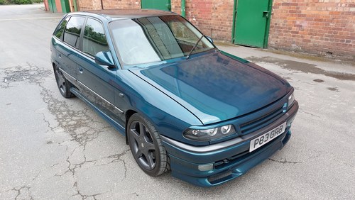 Astra mk3 Arctic 3.0 V6 + F28 & Quaife, 2 lady owners, 1997