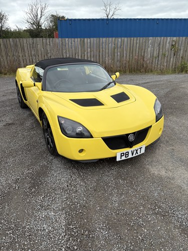 2004 Vauxhall VX220