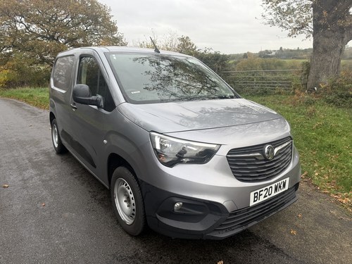 2020 Vauxhall Combo 2000 Edition 1.6 TD Kaufen Bei