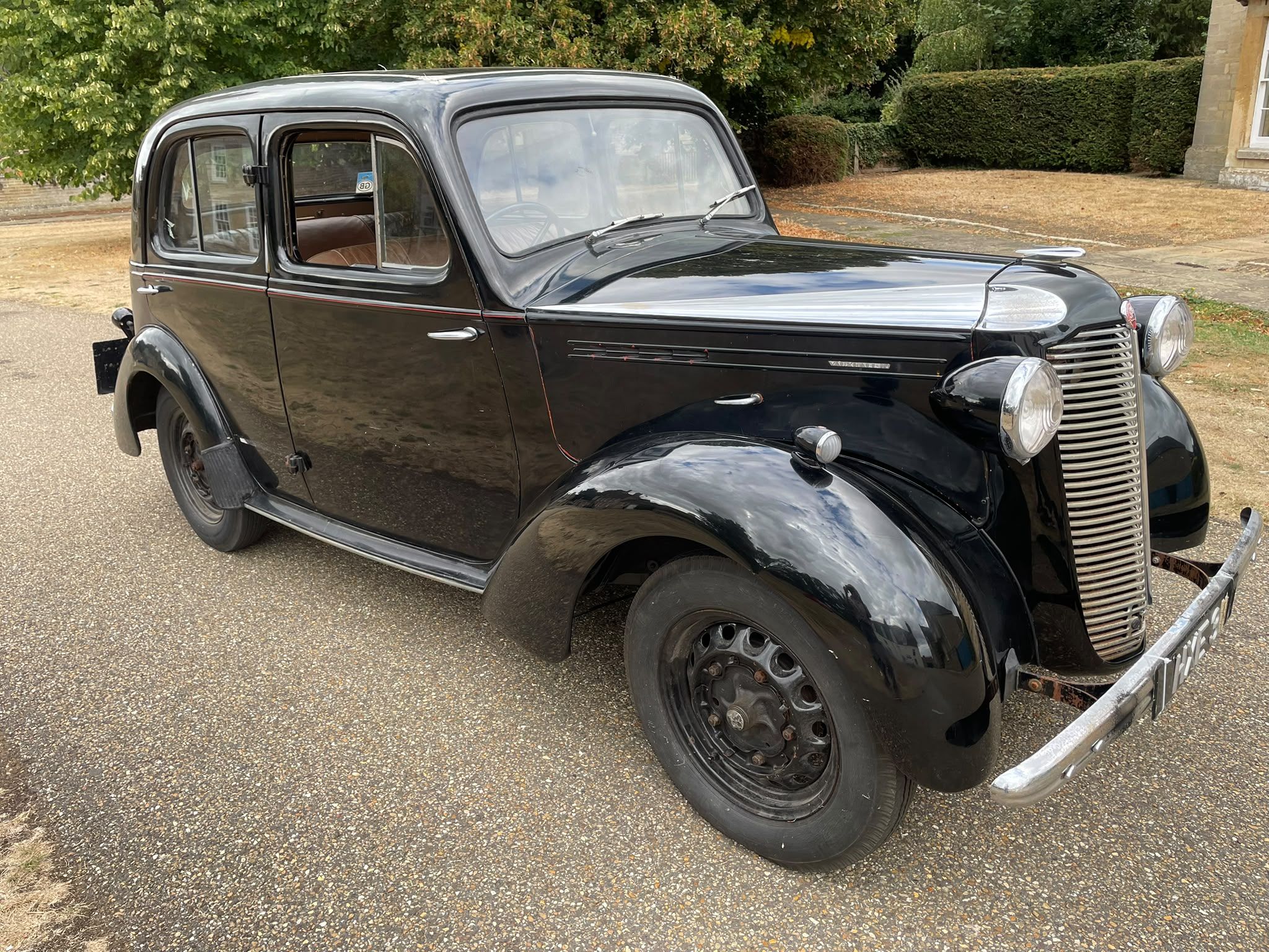 1946 Vauxhall 10-4