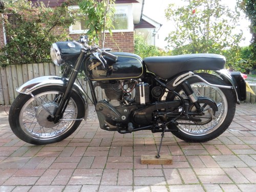 1961 VELOCETTE VENOM 500cc VENDIDO
