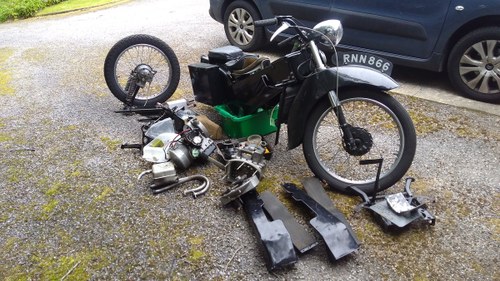 1954 Velocette LE complete, dismantled with spares VENDUTO