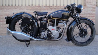 Velocette mss 500cc ohv . first series