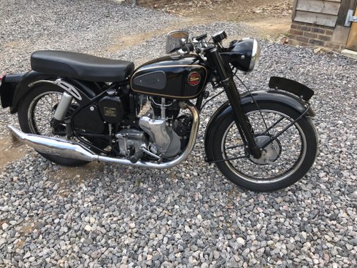 1956 Lovely 500 Velocette Model MSS A vendre