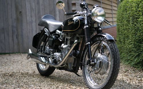 1972 Velocette Thruxton (picture 1 of 11)