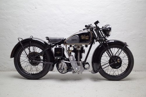 1935 Velocette KTS. Quality restoration to finish. Matching #'s VENDIDO