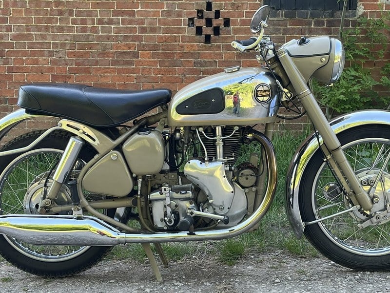 Velocette Venom 500cc, good runner with V5C