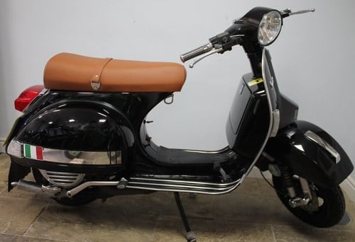 2002 / 52 Vespa Piaggio PX 125 Scooter 5000 KM VERKAUFT