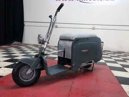 1962 Centaur FS4 Folding Scooter = Blue Driver Fun $3.9k For Sale